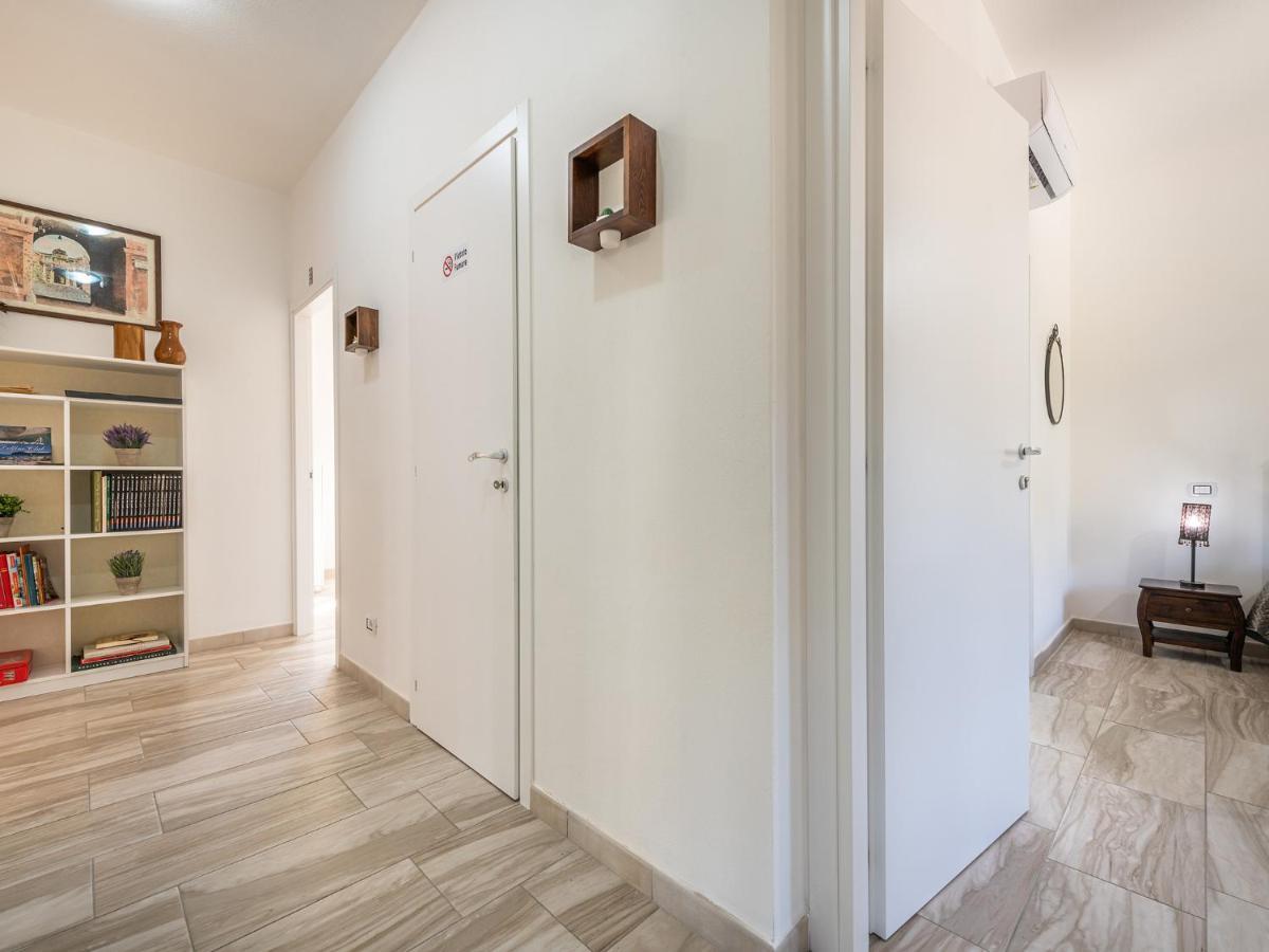Villa Chiara Solanas Solanas  Eksteriør billede